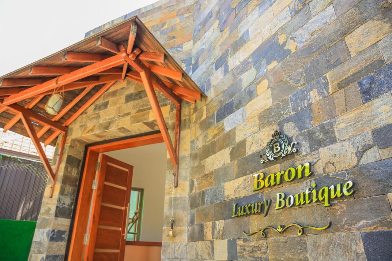 Готель Baron Luxury Boutique Нувара-Елія Екстер'єр фото